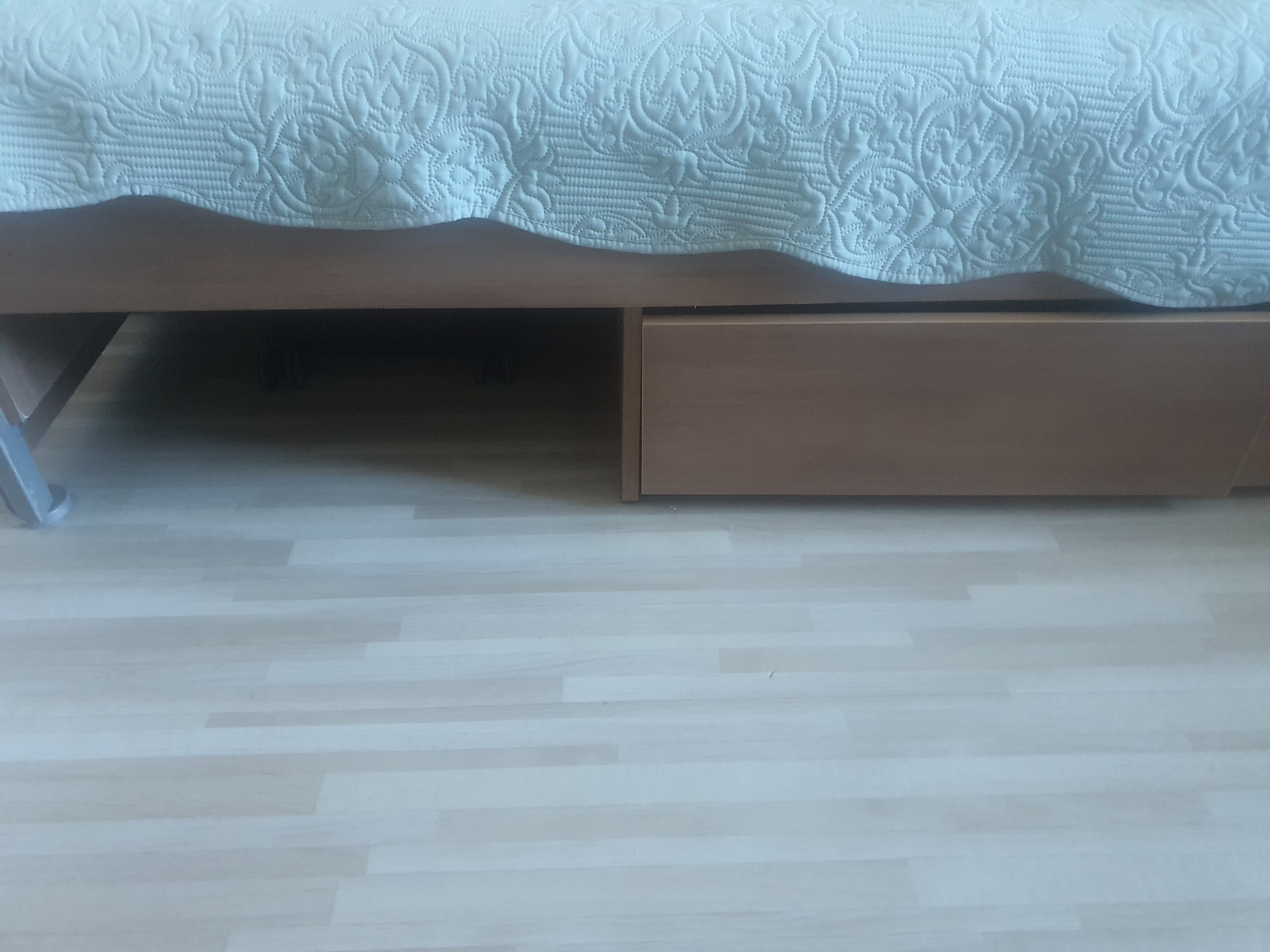 4호관 A동 221호 침대서랍