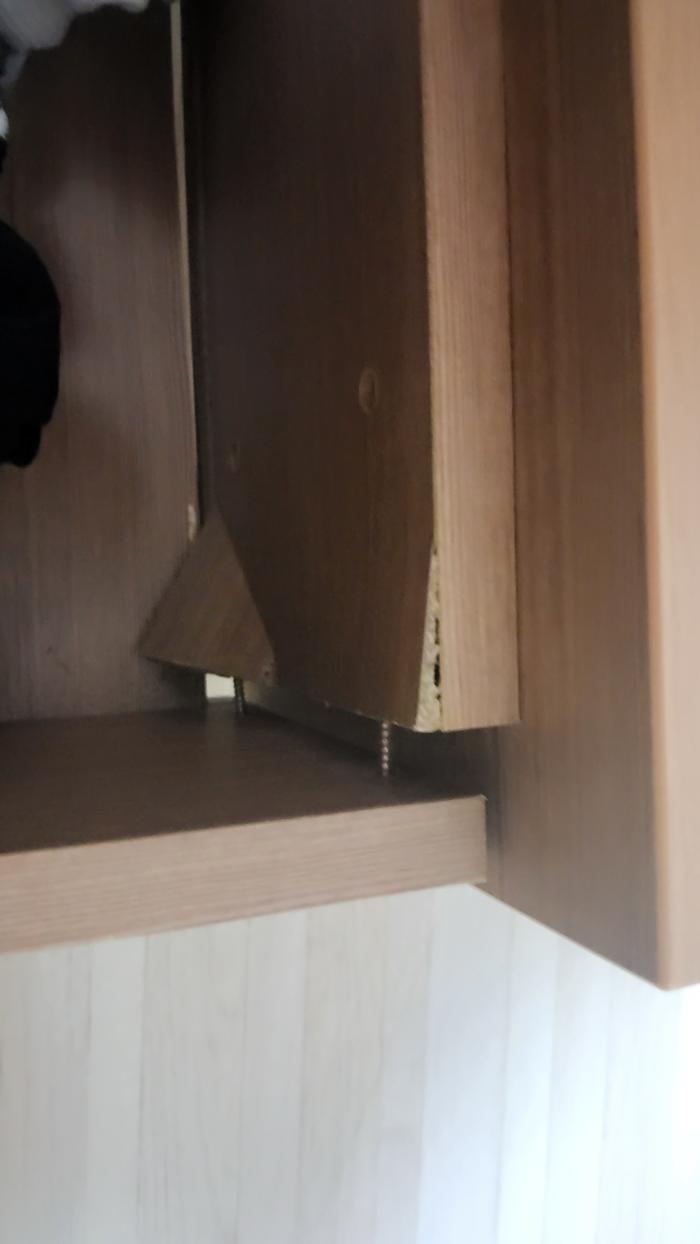 4호관B 414호 침대서랍 수리 및 교체 요청